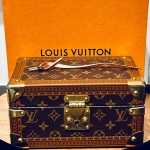 Louis Vuitton Coffret Trésor 24: A Timeless Tribute to the Art of Travel